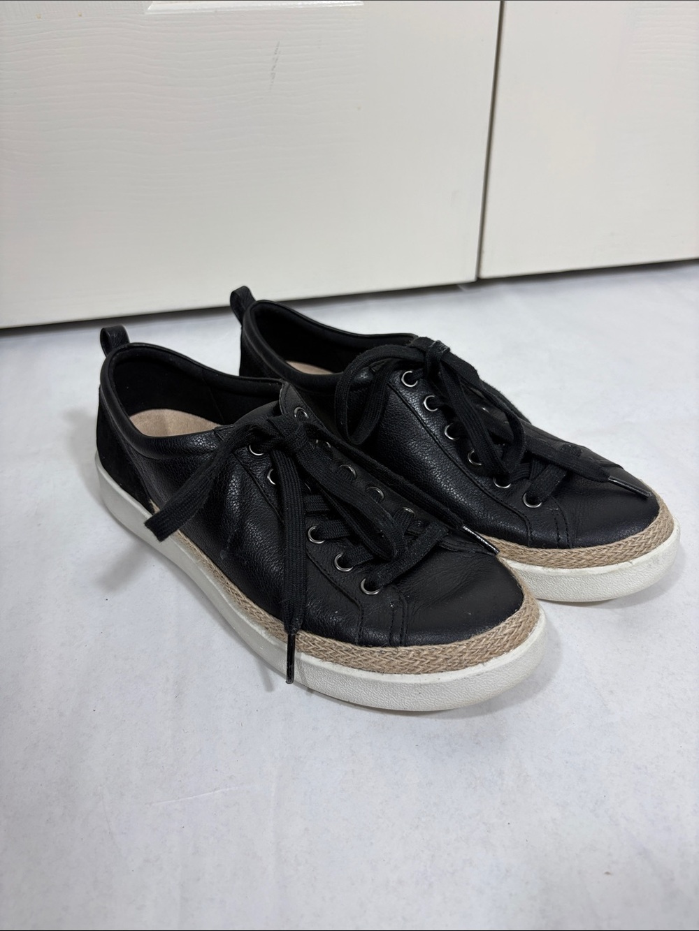 Vionic Winny Women's Casual Sneaker Size 9